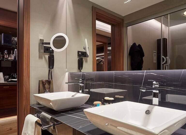 سوئیت کلاب, Wellington Hotel & Spa Madrid