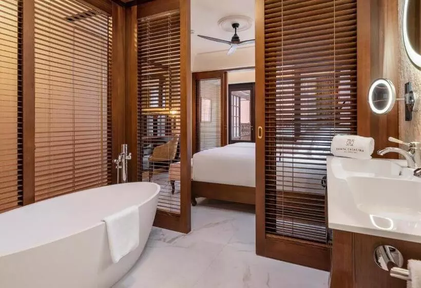 デラックスファミリールーム, Santa Catalina, a Royal Hideaway Hotel  5*GL