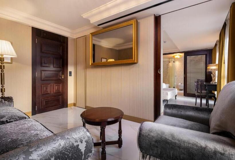 Люкс, Santa Catalina, a Royal Hideaway Hotel  5*GL