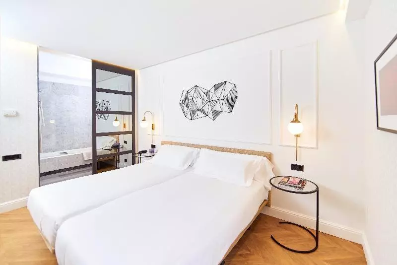 Standardzimmer, Occidental Leon Alfonso V