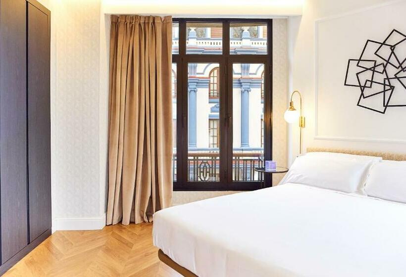 חדר סטנדרט, Occidental Leon Alfonso V