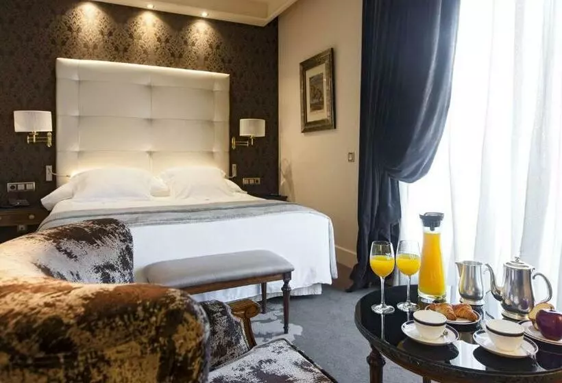 Superior Room with Terrace, Wellington Hotel & Spa Madrid