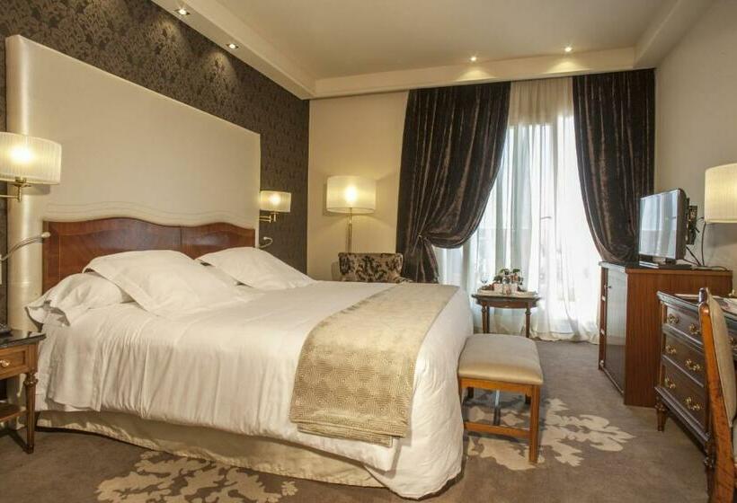 Superio Szoba Terasszal, Wellington Hotel & Spa Madrid