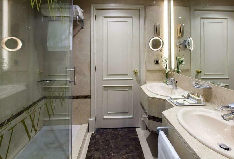 سوییت جونیور کلاب, Wellington Hotel & Spa Madrid