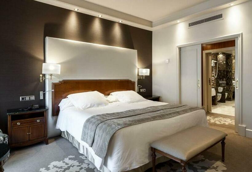 سوییت جونیور کلاب, Wellington Hotel & Spa Madrid