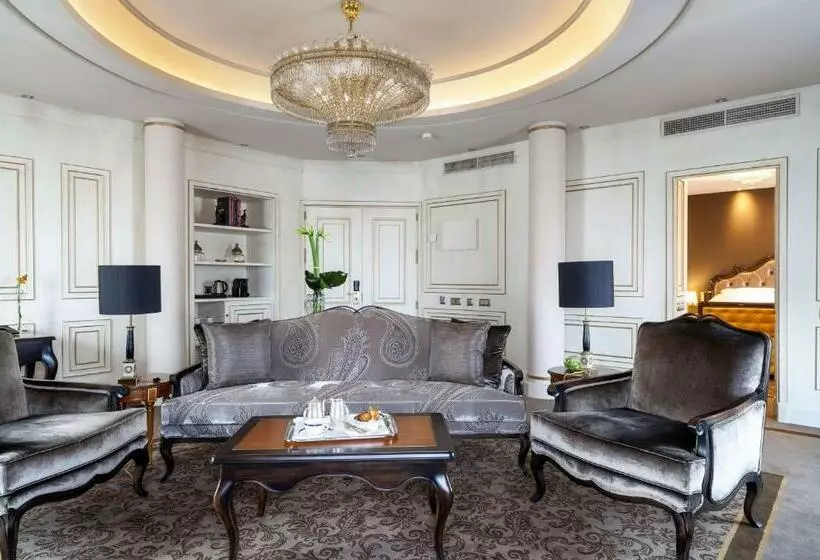 سوییت لوکس, Wellington Hotel & Spa Madrid