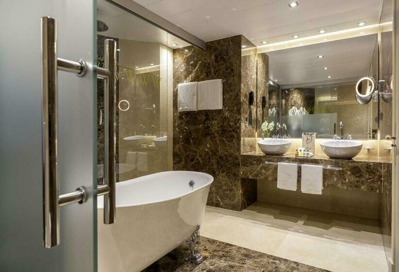 سوییت لوکس, Wellington Hotel & Spa Madrid