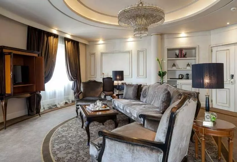 سوییت لوکس, Wellington Hotel & Spa Madrid