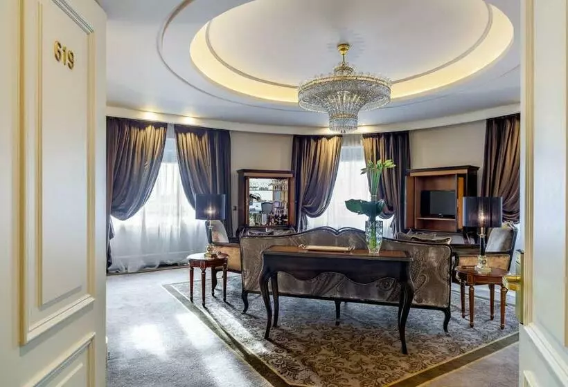 سوییت لوکس, Wellington Hotel & Spa Madrid