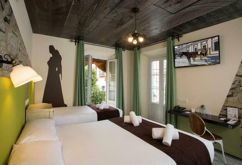 חדר סטנדרט לשלושה, Casual Don Juan Tenorio