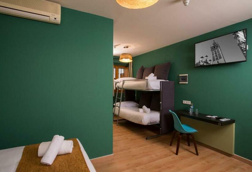 חדר סטנדרט לארבעה, Casual Don Juan Tenorio