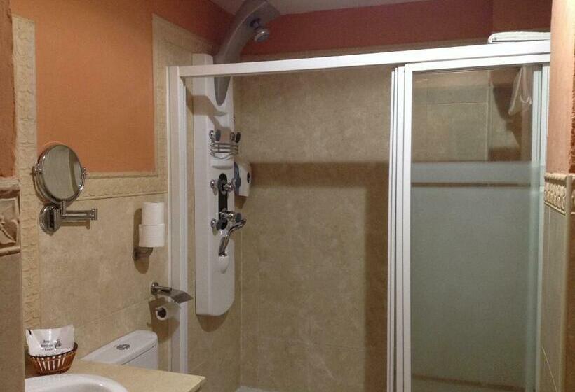 חדר סטנדרט לארבעה, Casual Don Juan Tenorio