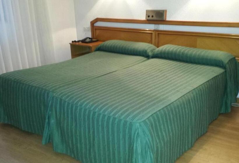 غرفة قياسية, Amefa