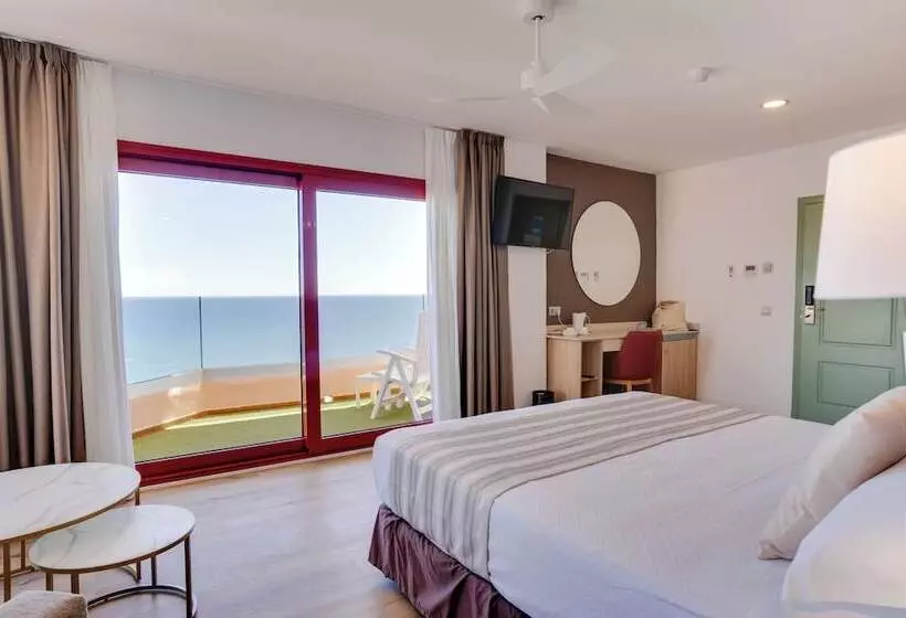 Junior Suite Vista Mar, Angela  Adults Recommended