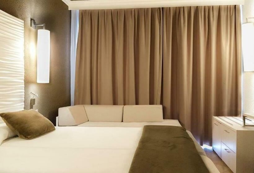 Standard-huone, Augustus