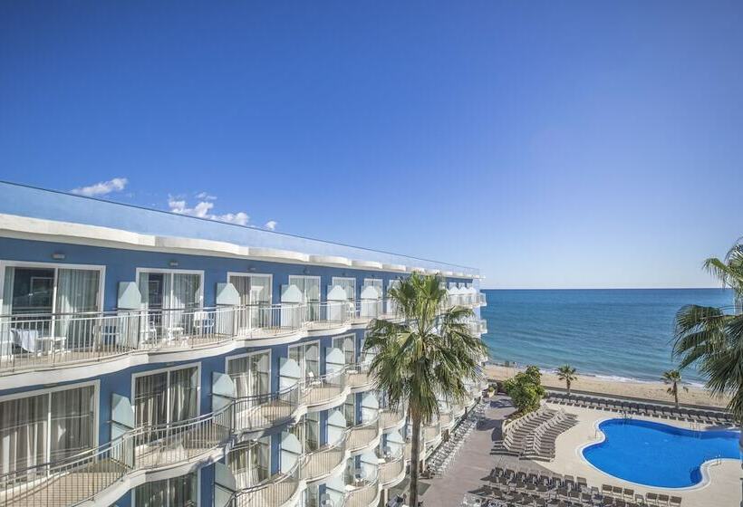 스탠다드 쿼드러플룸, 수영장 전망, Augustus