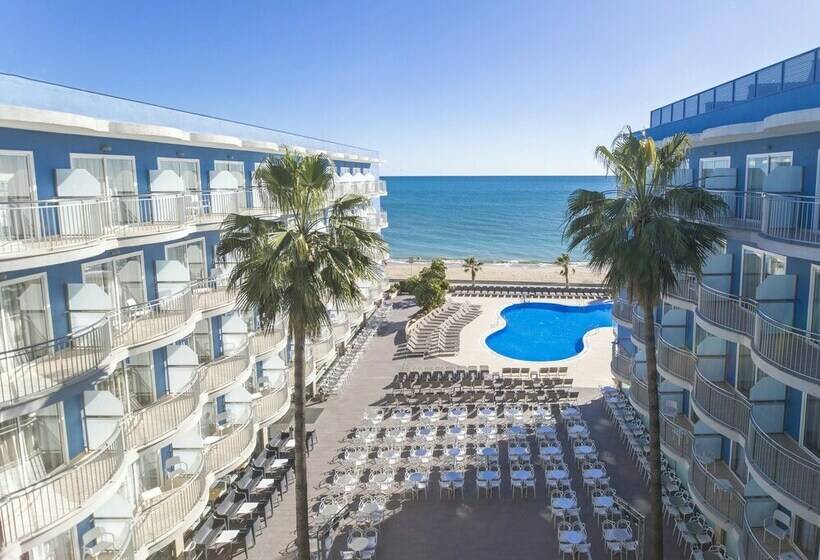 스탠다드 트리플 룸 풀장 전망, Augustus