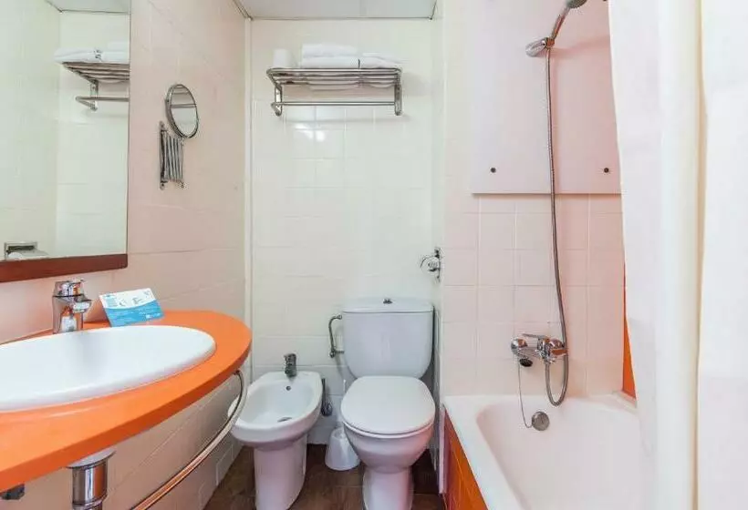 اتاق استاندارد سه نفره, Bluesea Montevista Hawai