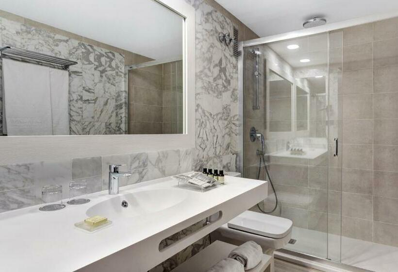 标准间, Catalonia Santa Justa