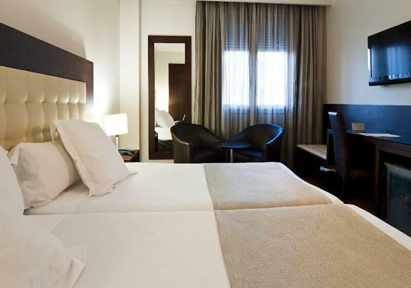 标准间, Catalonia Santa Justa