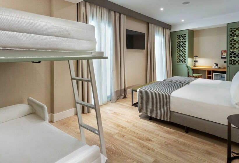 家庭间, Catalonia Santa Justa