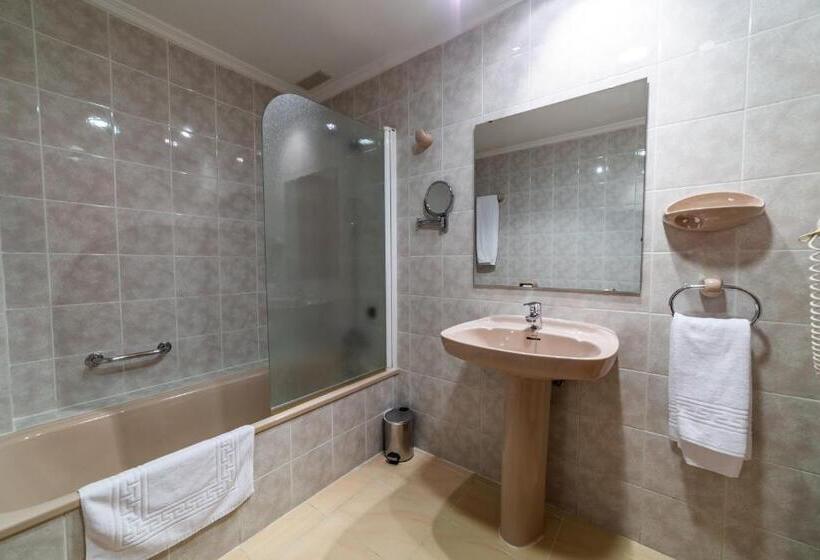 חדר סופריור, De Montaña Rubielos