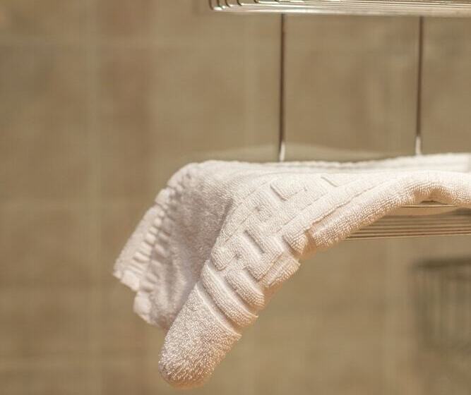 חדר אקונומי, De Montaña Rubielos