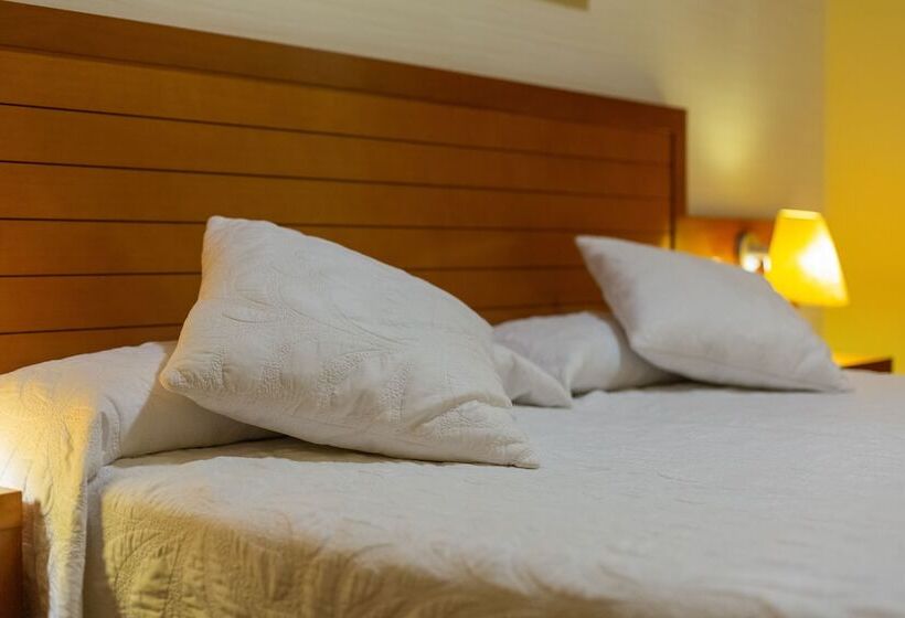 חדר אקונומי, De Montaña Rubielos