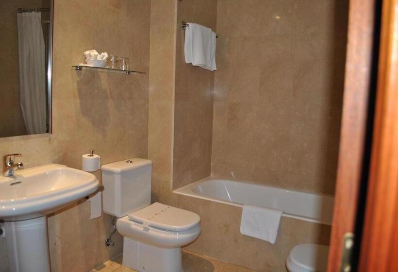 اتاق استاندارد, Gernika   Adults Only