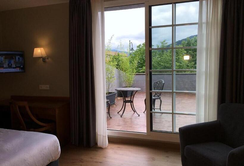 Superior Room with Terrace, Gernika   Adults Only