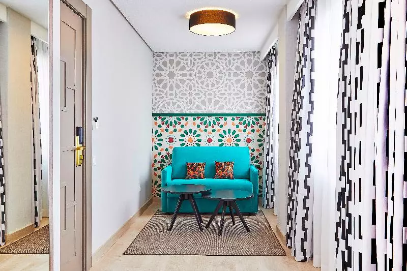 Superior Room with Terrace, Hesperia Sevilla