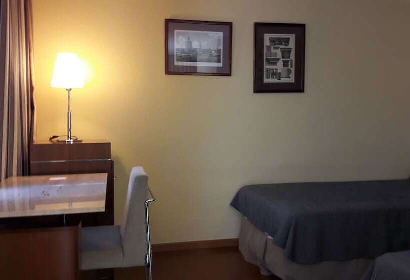 Семейный Номер, Horus