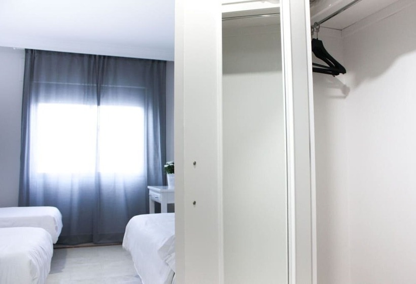 غرفة قياسية ثلاثية, Hospedium Hotel Castilla