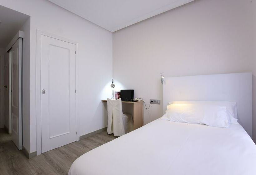 غرفة سوبيريور, Hospedium Hotel Castilla