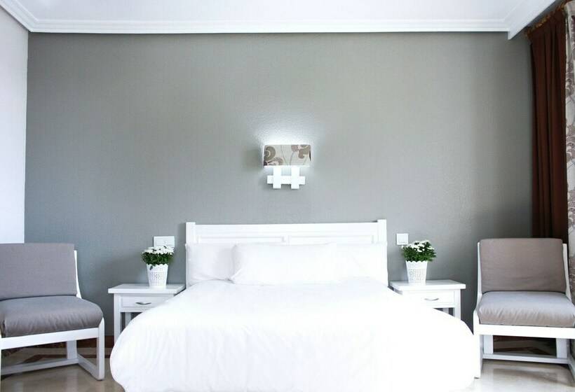 غرفة عائلية, Hospedium Hotel Castilla