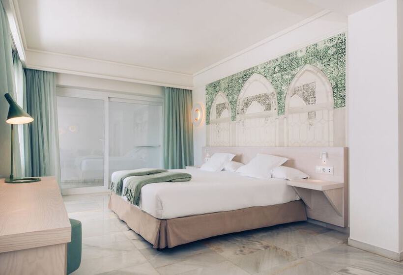 プールビュージュニアスイート, Iberostar Selection Marbella Coral Beach