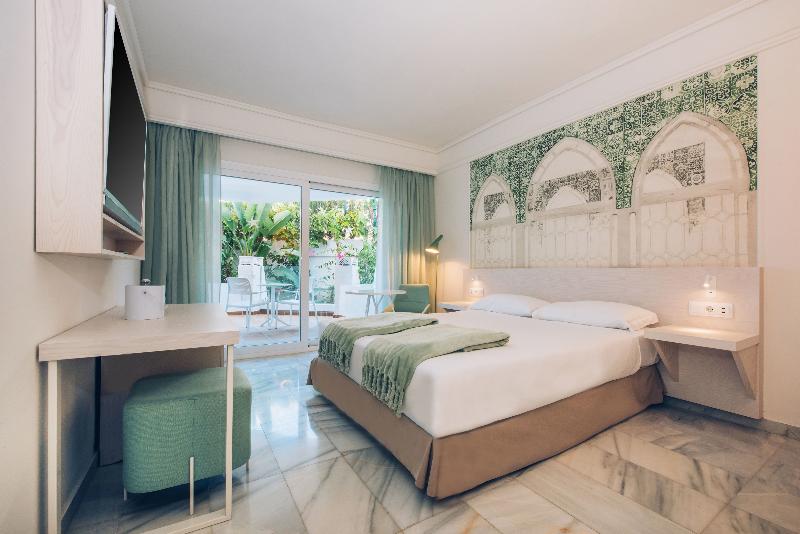 プールビュースタンダードルーム, Iberostar Selection Marbella Coral Beach