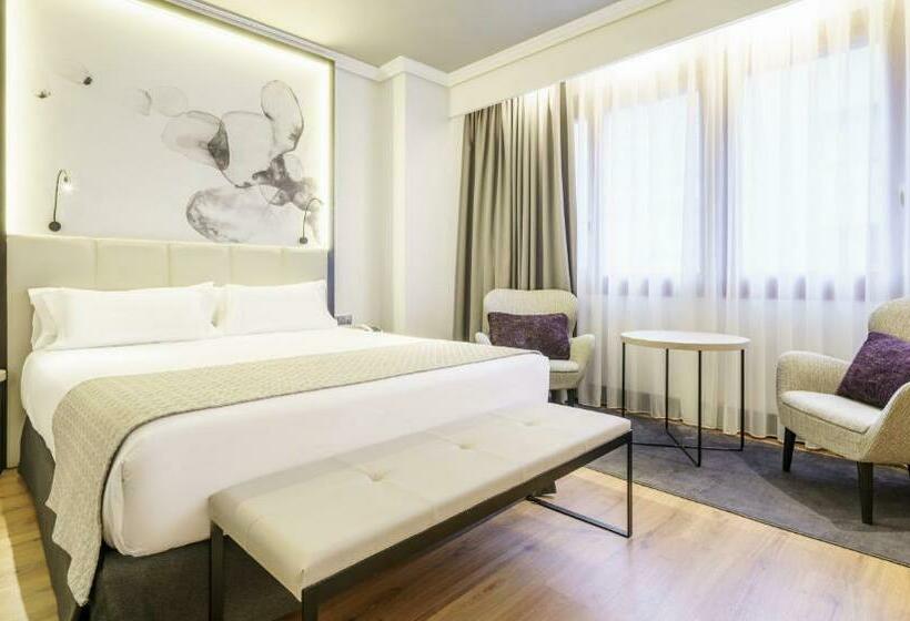 סוויטת ג'וניור, Ilunion Bilbao