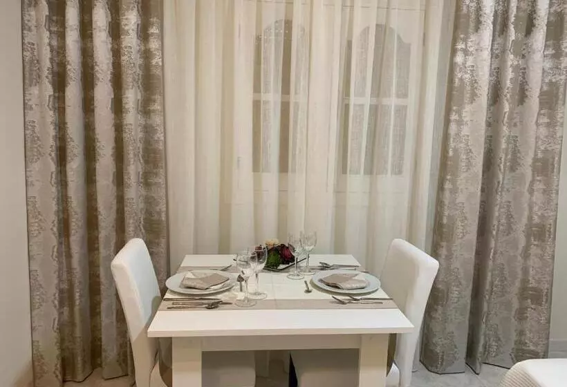 Suite, La Sierra