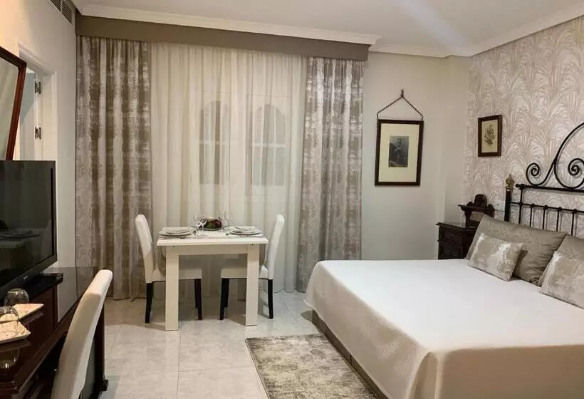 Suite, La Sierra