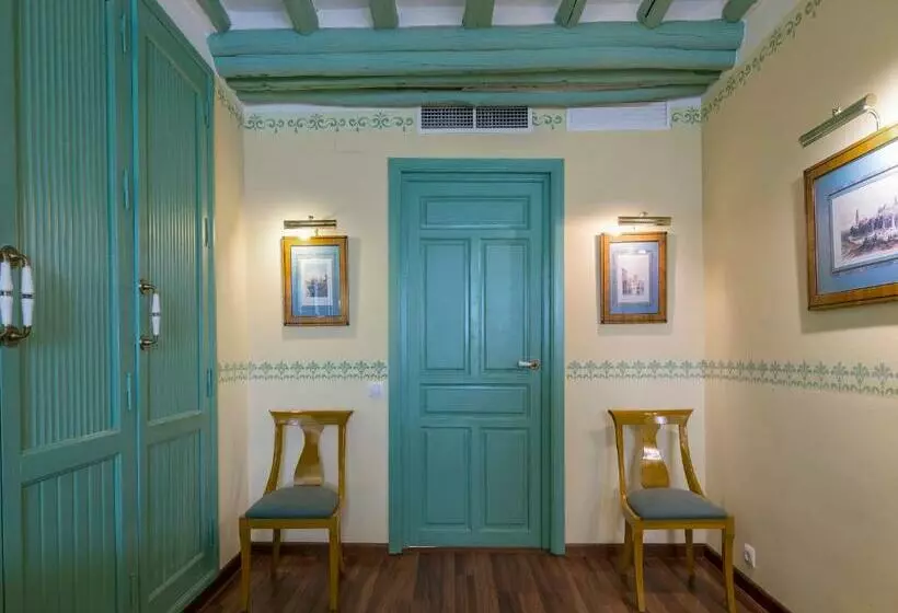 اتاق سوپریور, Las Casas De La Judería