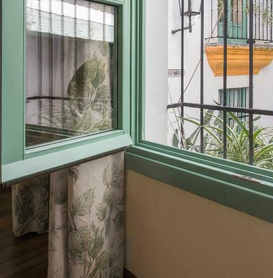 اتاق سوپریور, Las Casas De La Judería