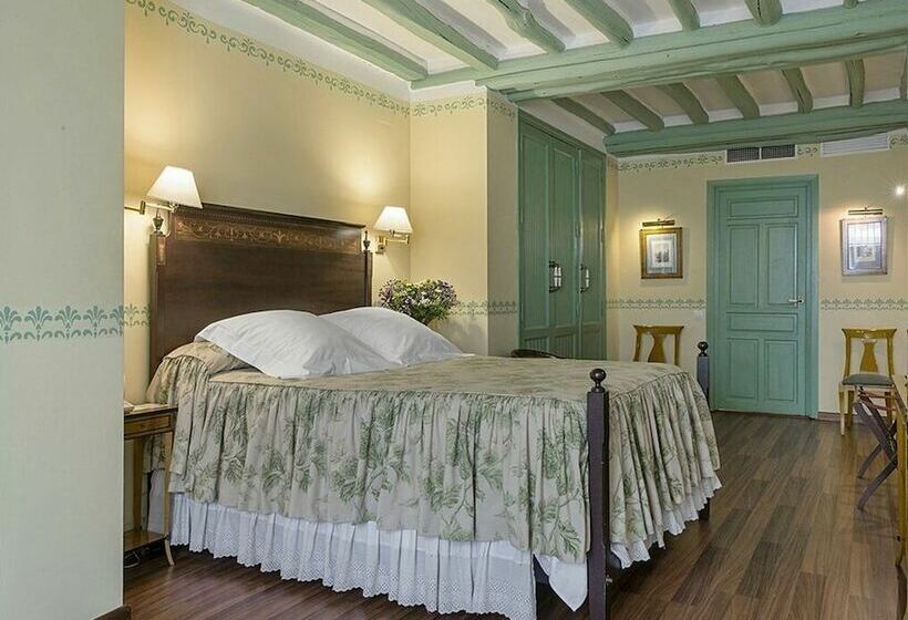 اتاق سوپریور, Las Casas De La Judería