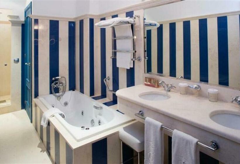 اتاق استاندارد با وان آب گرم, Las Casas De La Judería