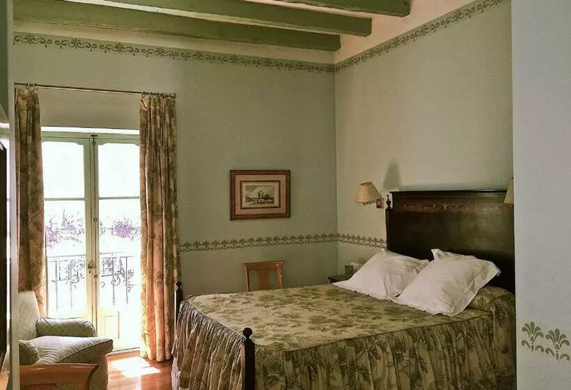 اتاق استاندارد با وان آب گرم, Las Casas De La Judería