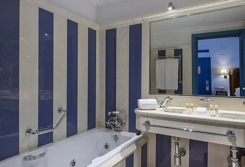 اتاق استاندارد با وان آب گرم, Las Casas De La Judería