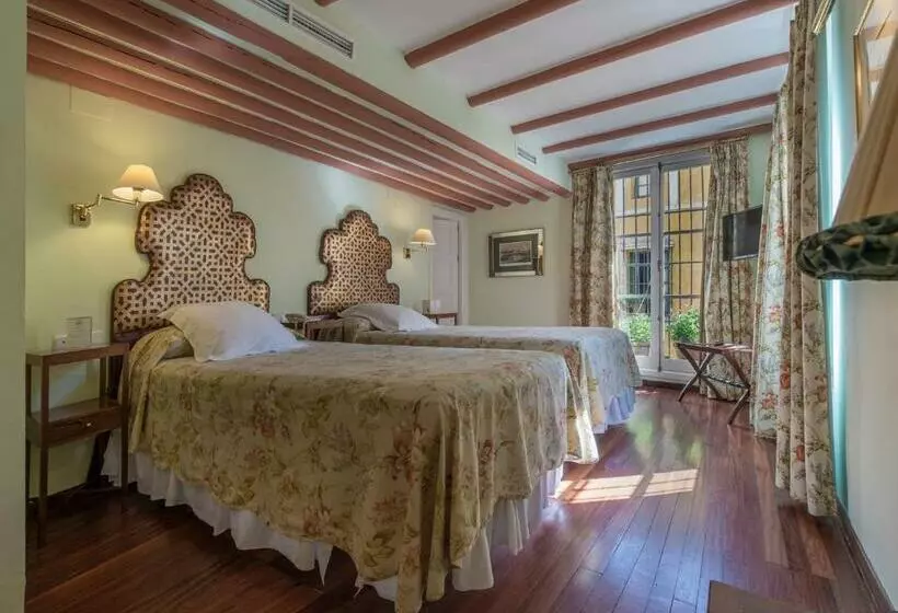 سوییت جونیور, Las Casas De La Judería