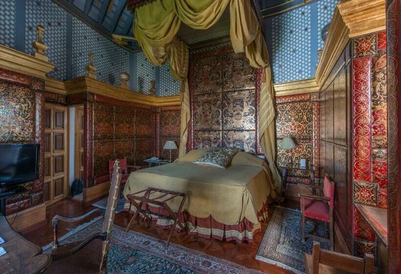 سوییت جونیور, Las Casas De La Judería