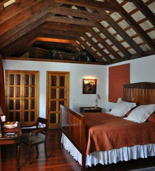 سوییت جونیور, Las Casas De La Judería