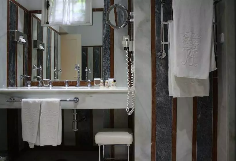 اتاق استاندارد یک نفره, Las Casas De La Judería